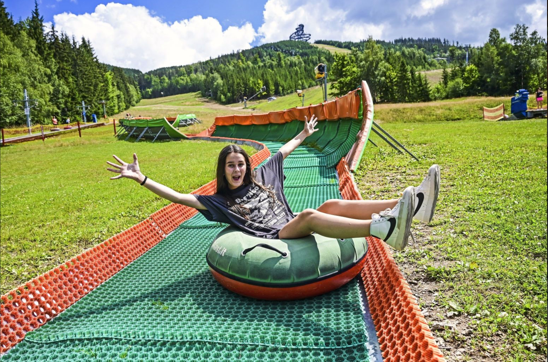 Snowtubing Dolní Morava – zimní zábava pro celou rodinu